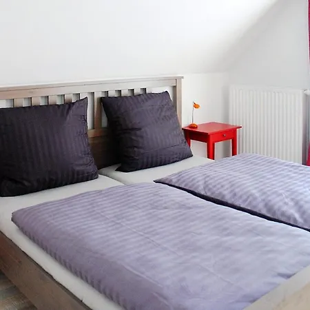 Holiday home Doppelhaushaelfte Ruegentraum In
