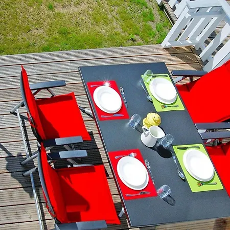 Doppelhaushaelfte Ruegentraum In Holiday home